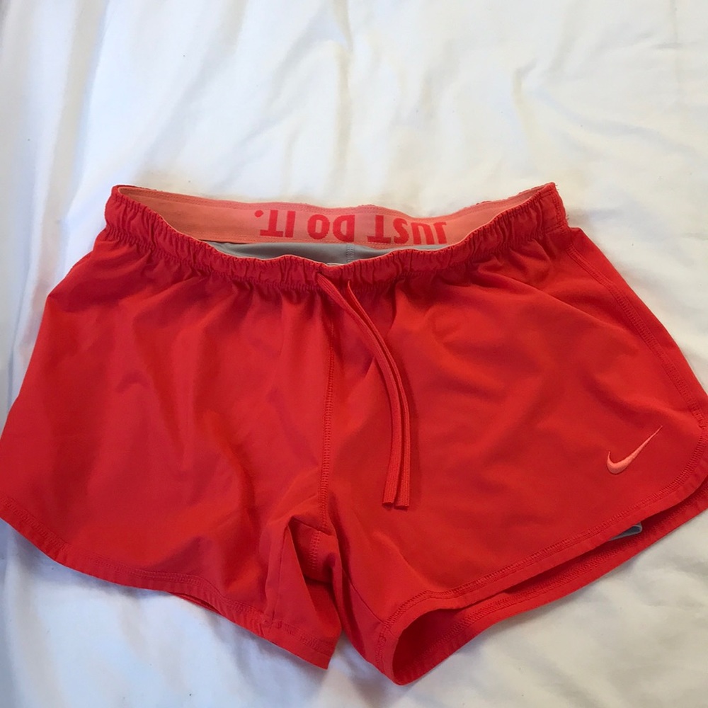 Nike Women’s S Running Shorts